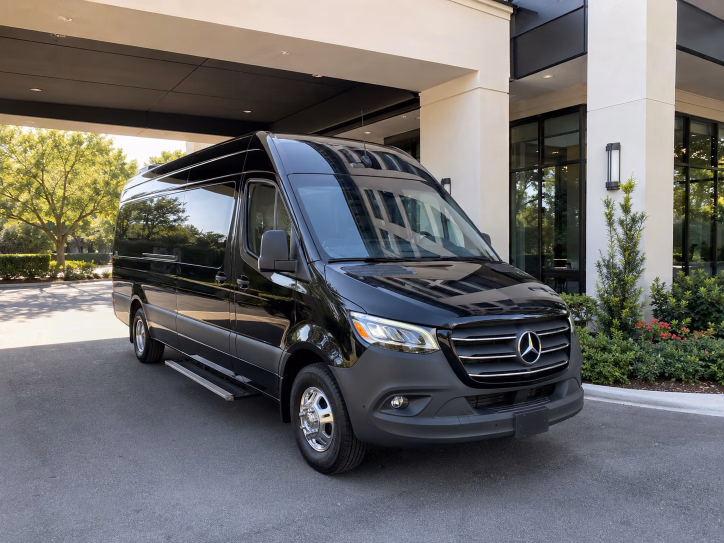airport transfers between bur westlake village and agoura hills