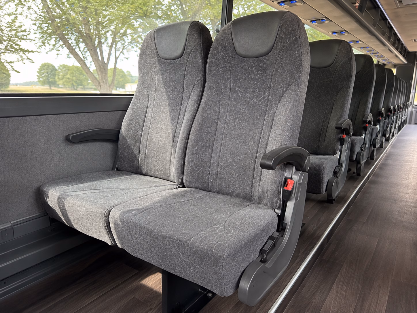 budget friendly school charter bus prices in thousand oaks