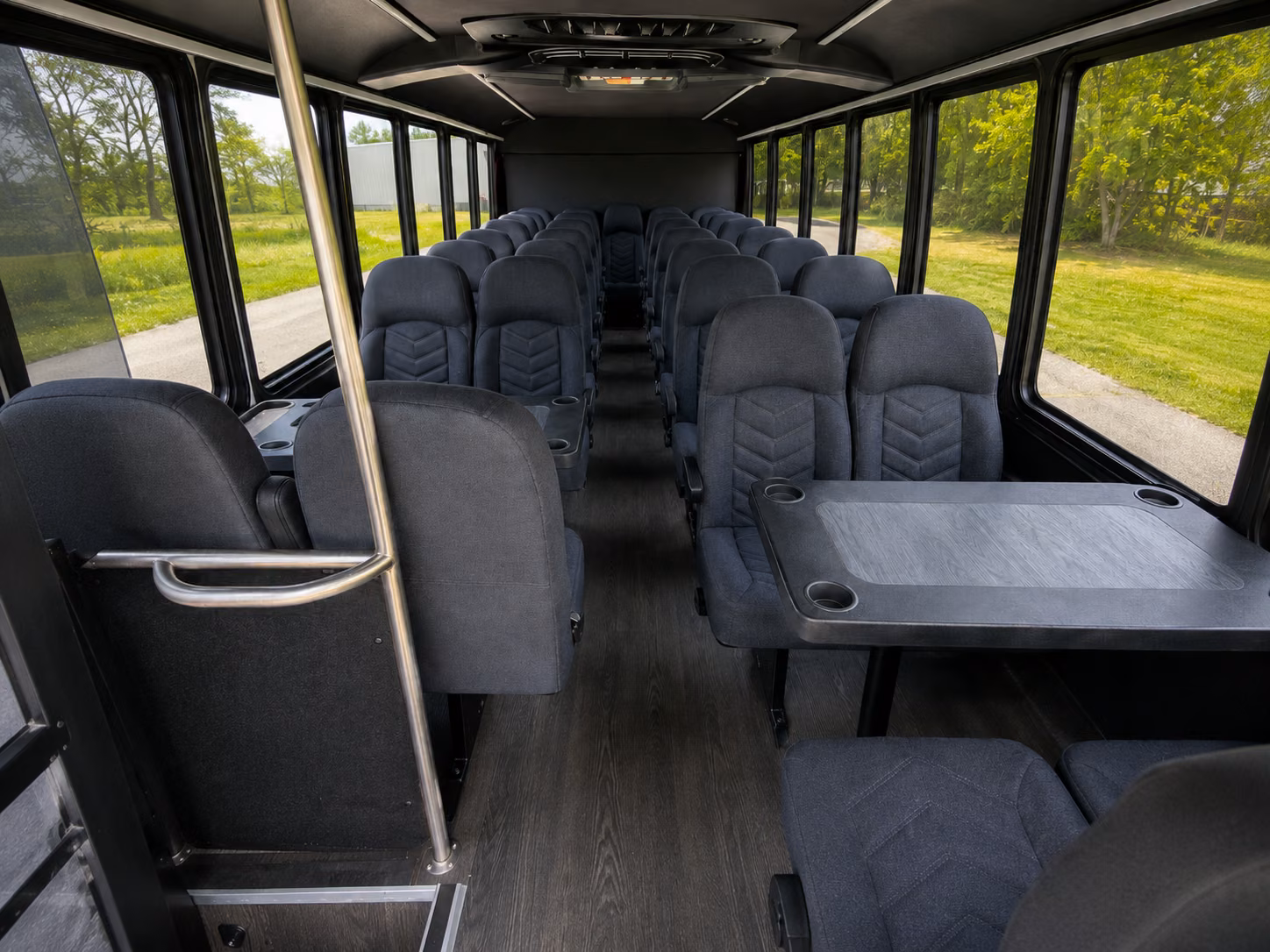 guest shuttles to cork dork and wedding venues around thousand oaks