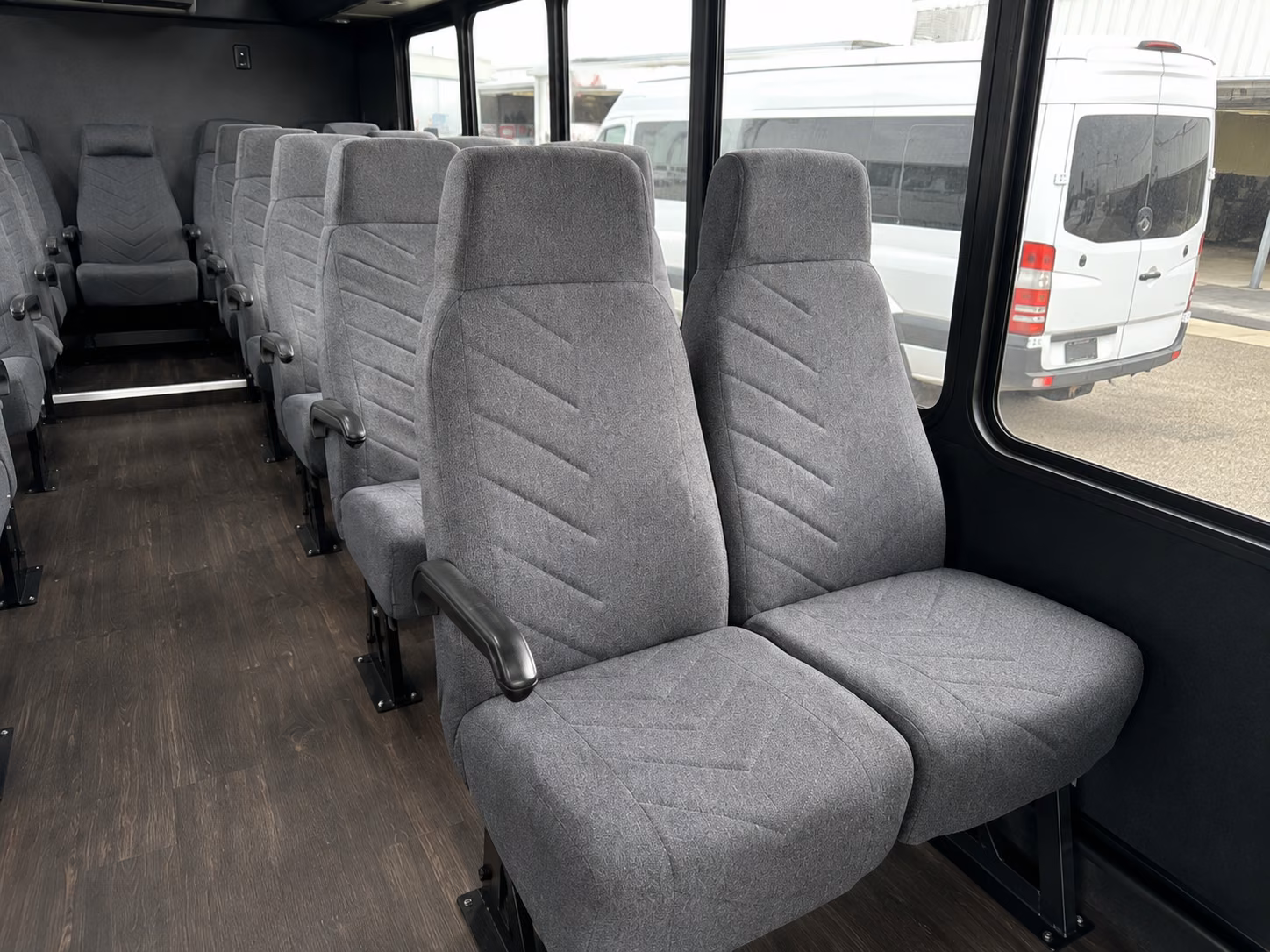 hotel shuttles for conferences and business travel