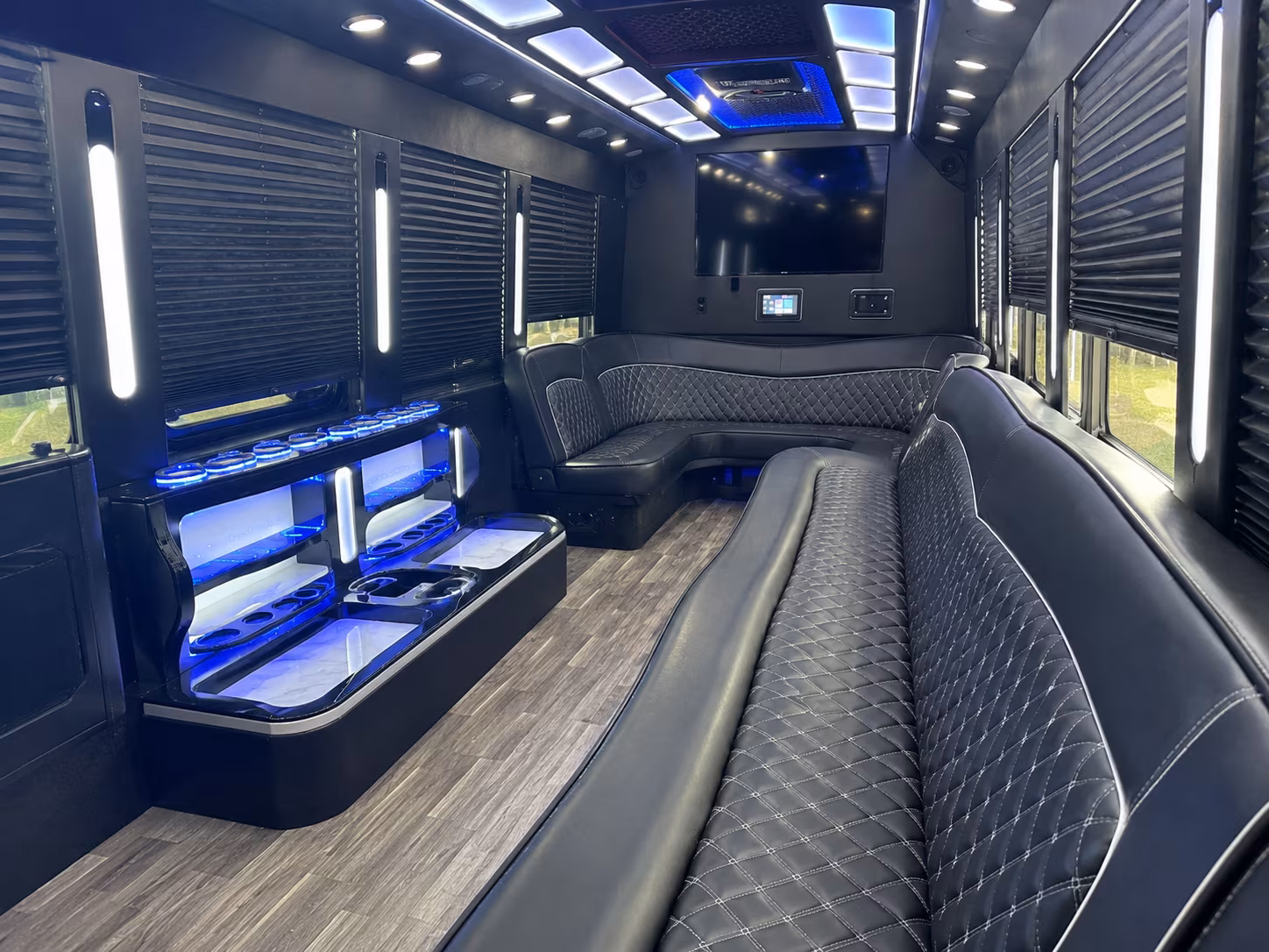 prom party buses for every thousand oaks and westlake village high school