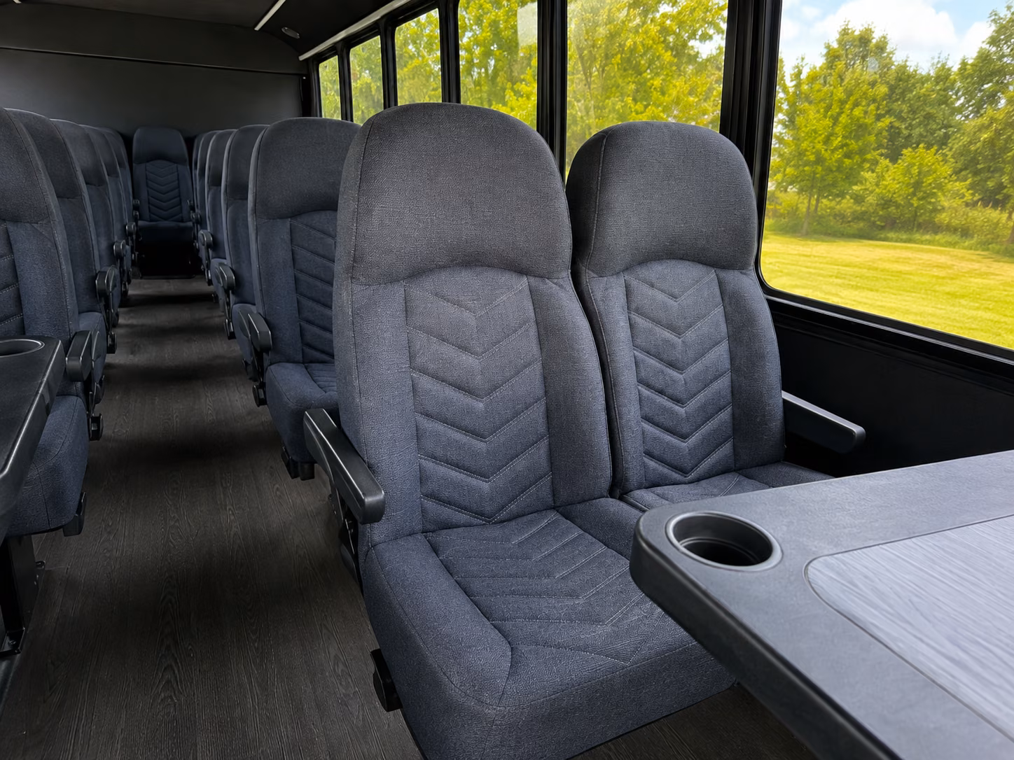 the bus type and amenities