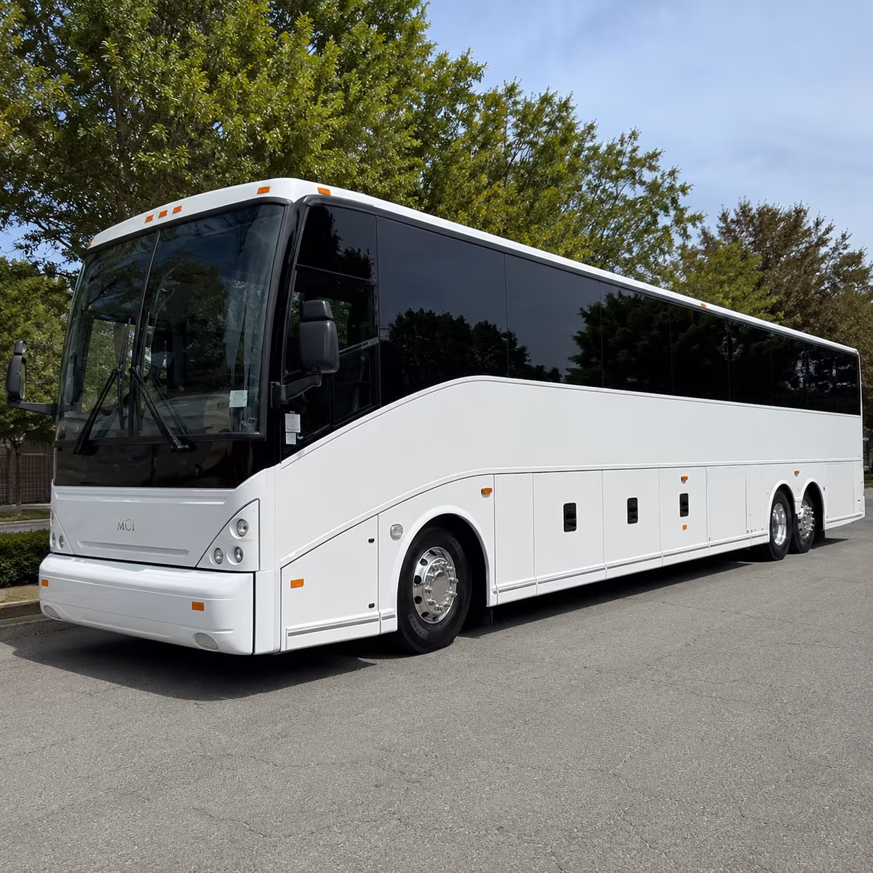 thousand oaks bus rental service area