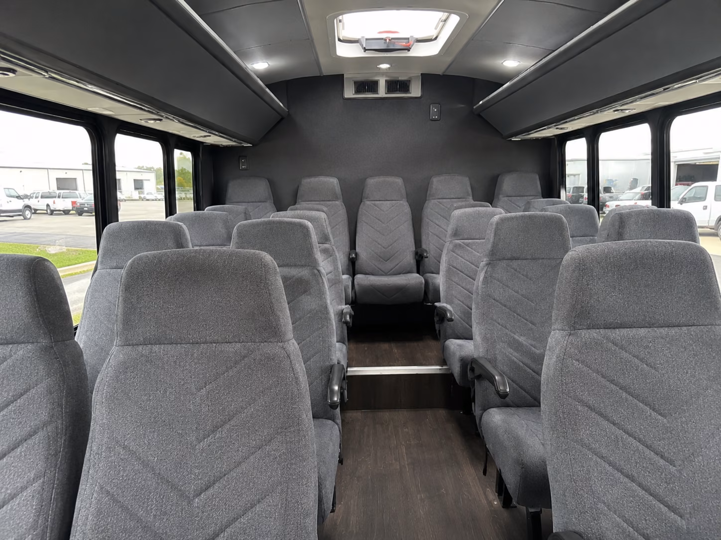 thousand oaks bus rentals for california road trips and arizona travel