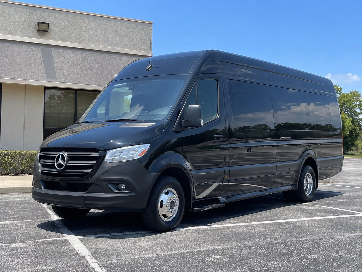 wine event transportation from thousand oaks to malibu wines beer garden